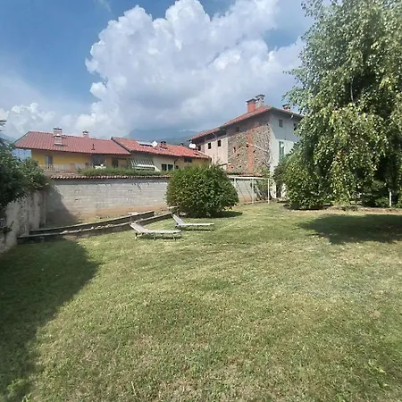 Intrecci Apartment